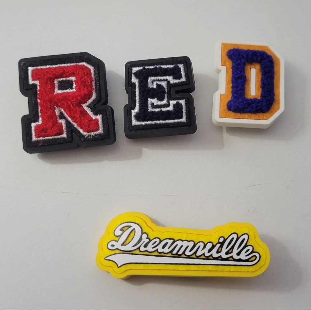 New authentic Crocs Jibs Letter initials D R E RED & dreamville